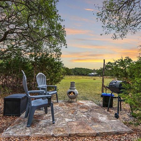 Cabins At Flite Acres - Coyote Cabin Wimberley Εξωτερικό φωτογραφία